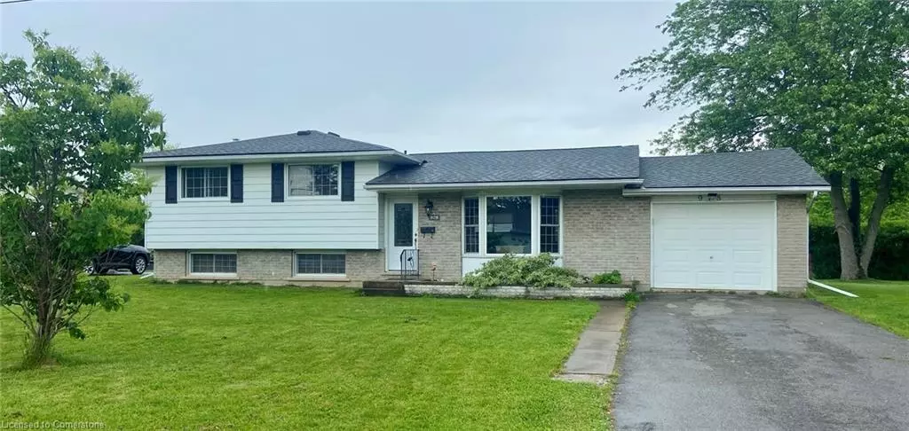 978 Ferndale Avenue, Fort Erie, ON L2A 5S8