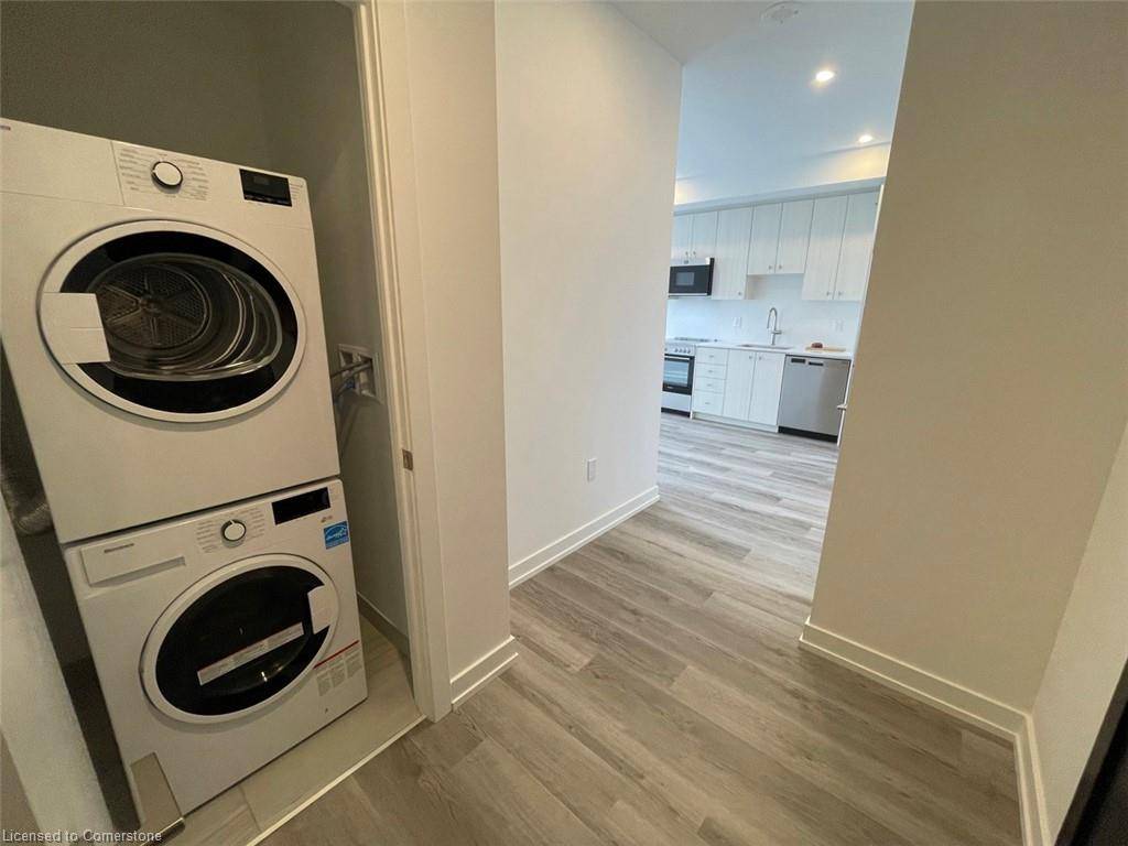 Kitchener, ON N2G 0E4,15 Wellington Street #2314