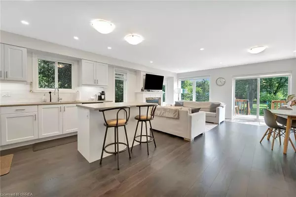 Simcoe, ON N3Y 2V3,263 Owen Street