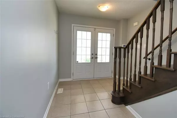Caledonia, ON N3W 0C4,26 Evergreen Lane