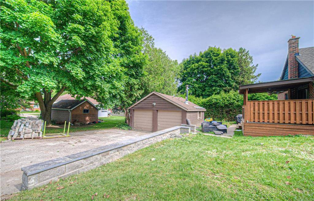 Cambridge, ON N1R 4T4,43 Dudhope Avenue