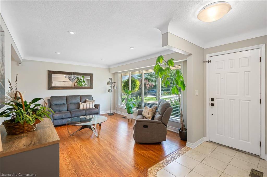 St. Catharines, ON L2M 3J9,7 Kamla Drive