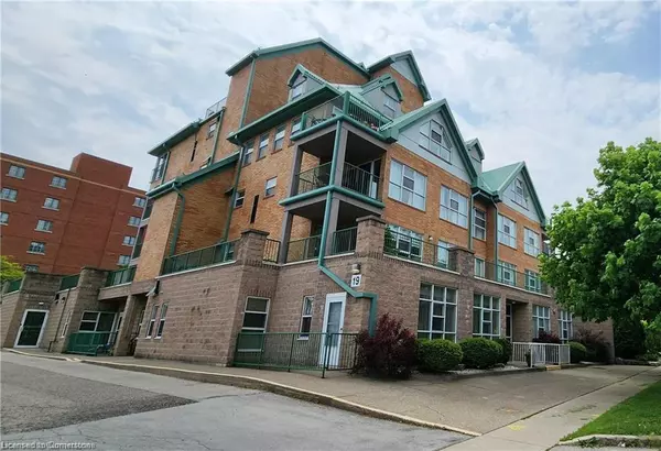 Stoney Creek, ON L8G 2V1,19 Lake Avenue S #102