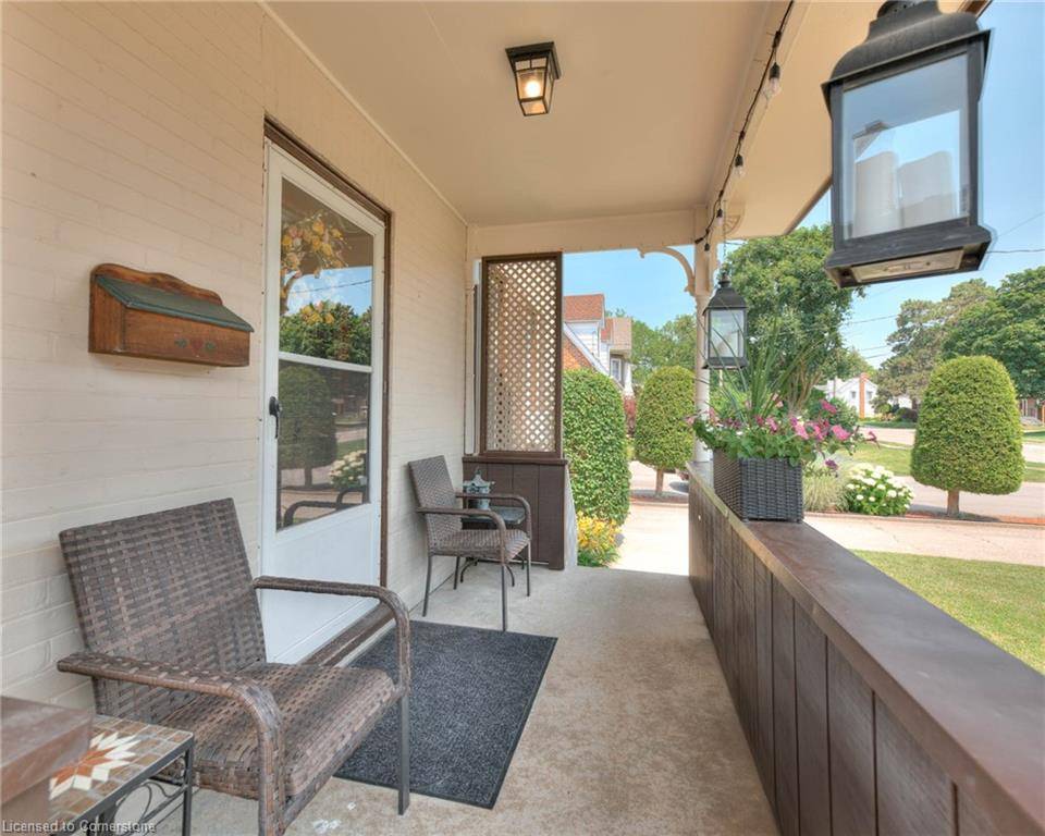 Cambridge, ON N3H 2B2,566 Dolph Street N