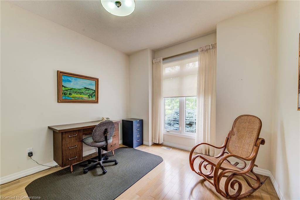 Kitchener, ON N2A 4H8,165 Chandos Drive #3