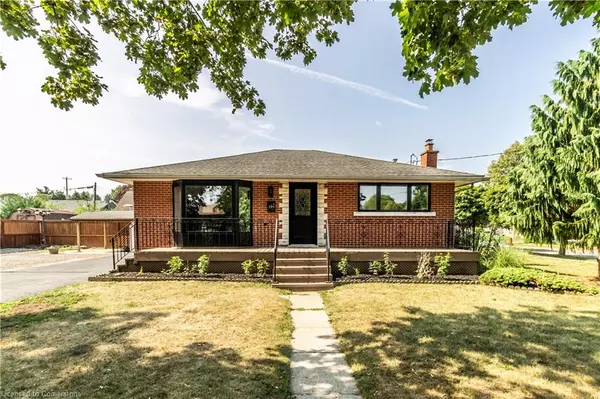 259 Greenfield Avenue, Kitchener, ON N2C 1C8