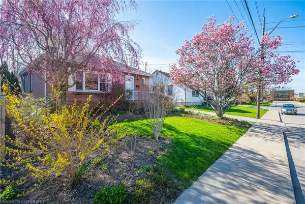73 West 1st Street, Hamilton, ON L9C 3C2