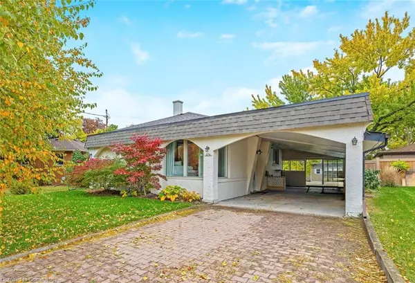 2176 Sunnydale Drive, Burlington, ON L7P 1E7