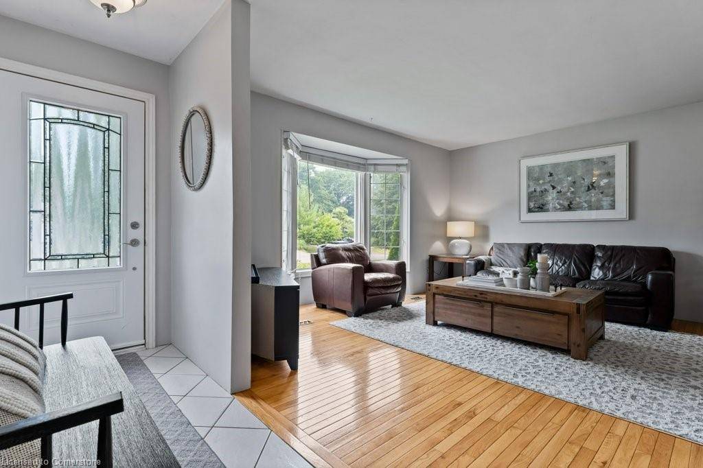 Beamsville, ON L3J 0K4,4169 Highland Park Drive