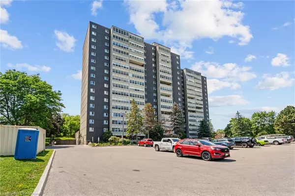 225 Harvard Place #611, Waterloo, ON N2J 4H4