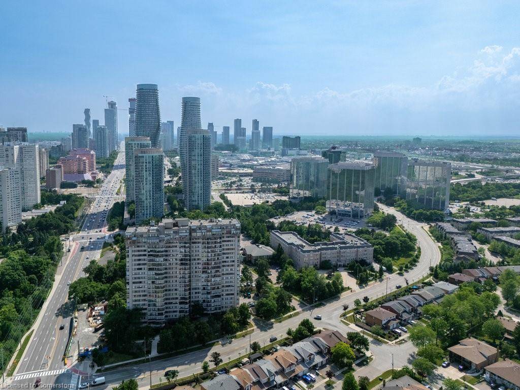 Mississauga, ON L5A 3S9,1320 Mississauga Valley Boulevard #404