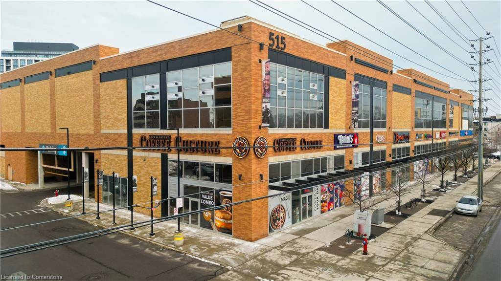 Lakeshore, ON L5G 1H9,515 Lakeshore Road E #101