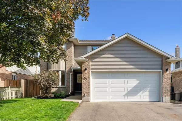 Cambridge, ON N3C 3L8,57 Foxridge Drive