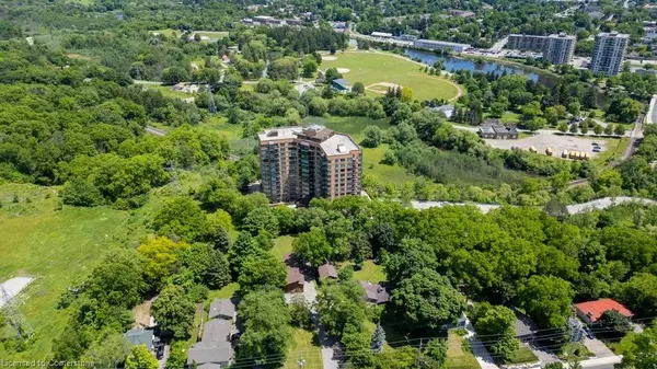 Cambridge, ON N3H 5L2,237 King Street W #407