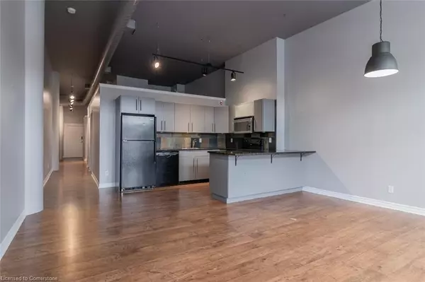 276 King Street W #201, Kitchener, ON N2G 1B6