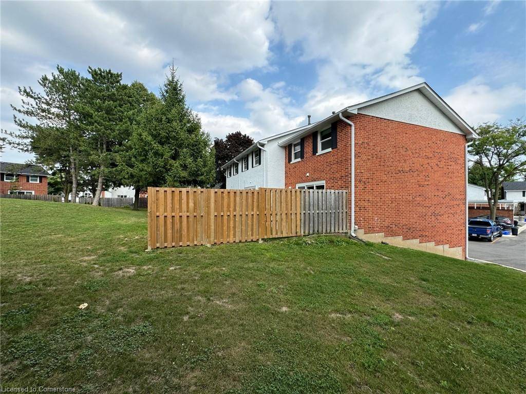 Waterloo, ON N2L 5S7,411 Keats Way #1