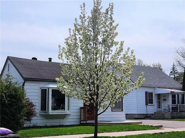 Peterborough, ON K9J 2E7,779 New Romaine Street