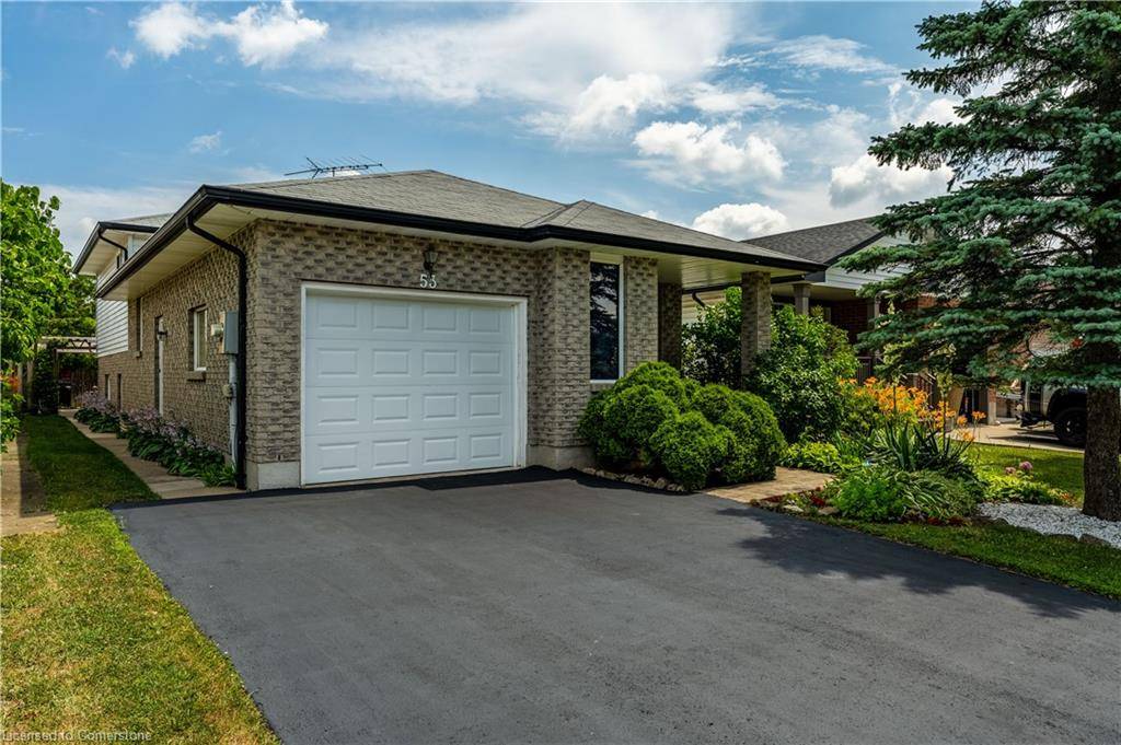 53 Northridge Drive, Smithville, ON L0R 2A0
