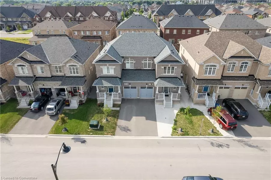 89 Kenesky Drive, Waterdown, ON L8B 1Y4