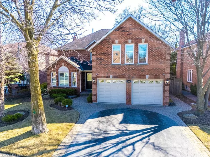 2764 Rosewood Lane, Oakville, ON L6J 7M3