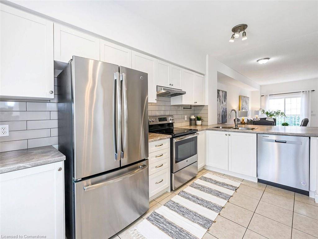 Burlington, ON L7L 7G2,5080 Fairview St Street #15