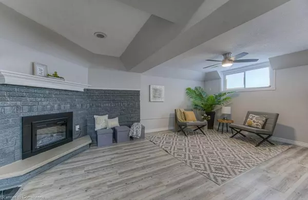 Kitchener, ON N2E 1R1,75 Hillside Drive