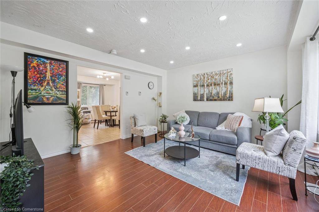 Waterloo, ON N2L 4T3,187A Cedarvale Crescent