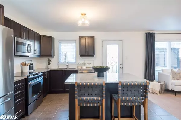 Milton, ON L9T 7V3,415 Dymott Avenue