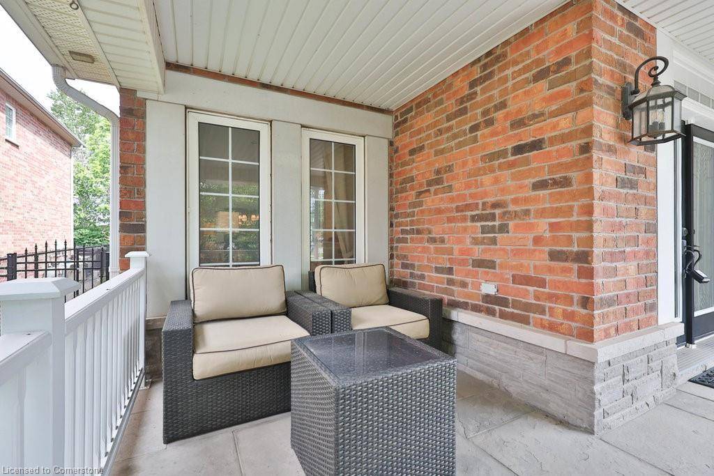 Burlington, ON L7M 4W9,4302 Clubview Drive