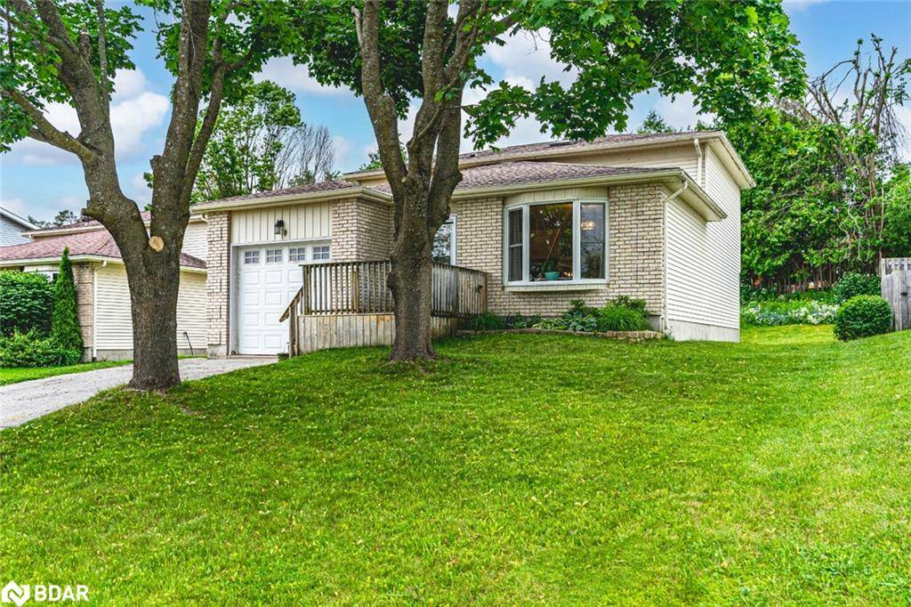 29 First Street, Orillia, ON L3V 4A8