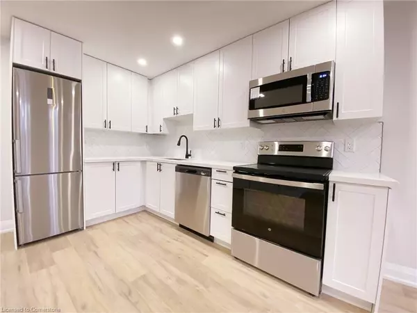 Hamilton, ON L8L 2Z5,588 Barton Street E #4