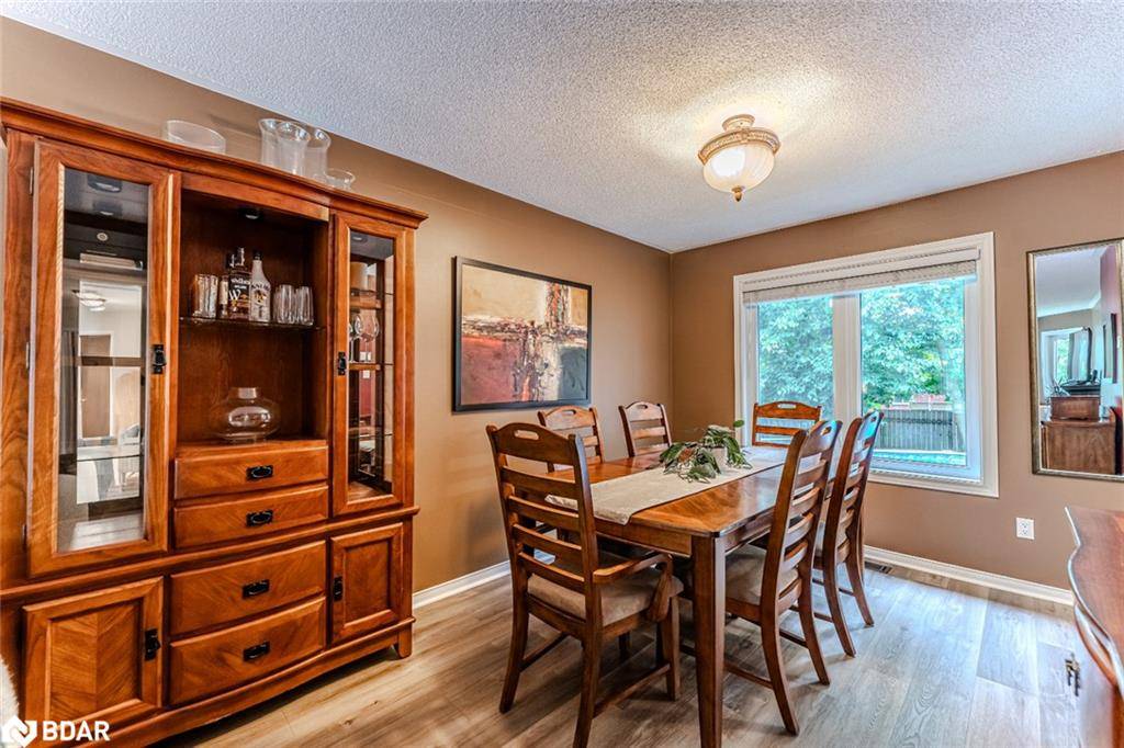 Barrie, ON L4N 7V6,109 Brown Street