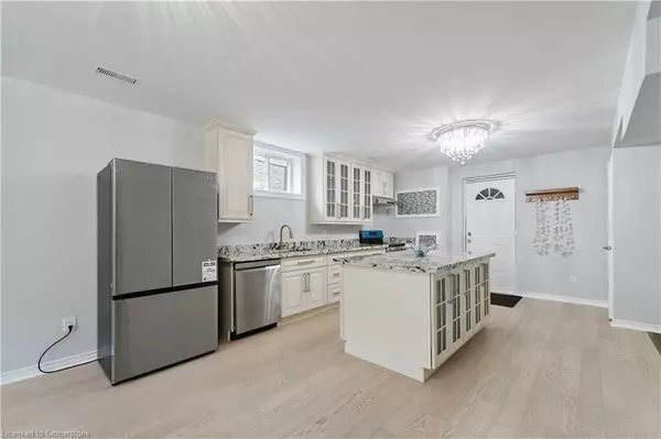 Stoney Creek, ON L8G 2P9,15 Leslie Drive #LOWER
