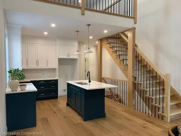 Cambridge, ON N1S 2H8,45 Blair Road #7