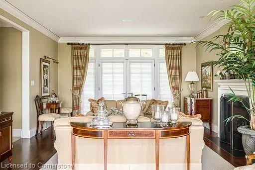 Oakville, ON L6J 4N2,6 Ennisclare Drive