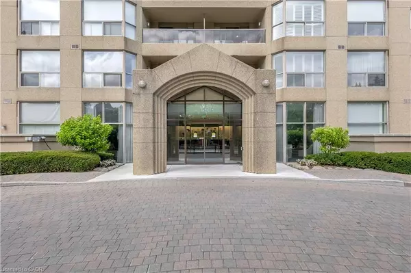 Mississauga, ON L5L 5S4,1800 The Collegeway #704