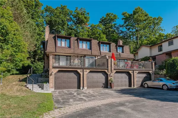 Kitchener, ON N2E 2K2,232 Kingswood Drive #11