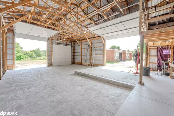 Severn, ON L0K 2C0,12864 County Rd 16