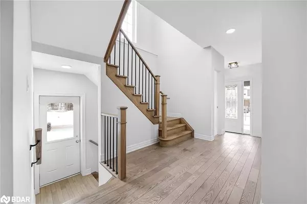 Angus, ON L3W 0M5,31 Wood Crescent