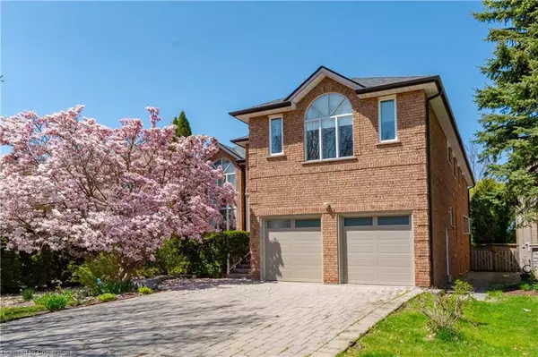 Toronto, ON L4C 9Y3,122 Arten Avenue