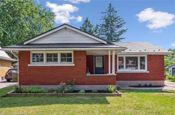 54 Admiral Road, Kitchener, ON N2M 1R1