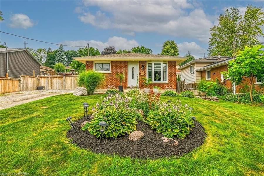 24 Ashton Drive, Simcoe, ON N3Y 2S4