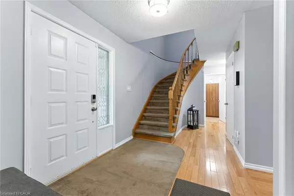 Cambridge, ON N3C 3R3,139 Chipman Street
