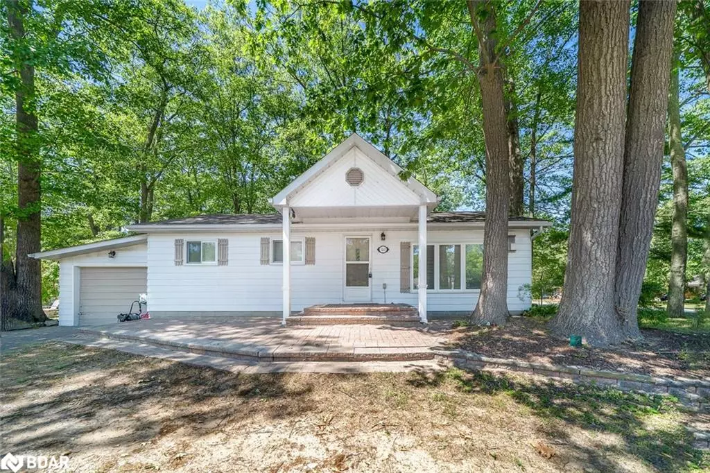 Wasaga Beach, ON L9Z 2S3,40 Antigua Drive