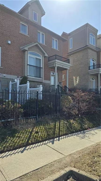 Cambridge, ON N1R 3Y6,41 Wellington Street
