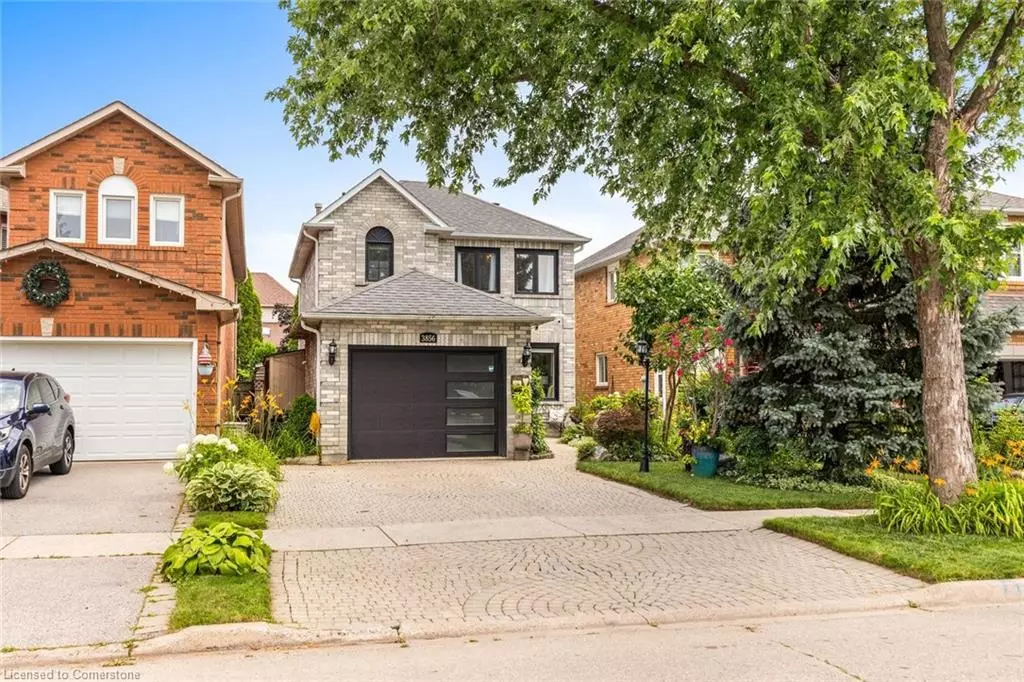 Mississauga, ON L5N 6X2,3856 Cedar Hedge Rise