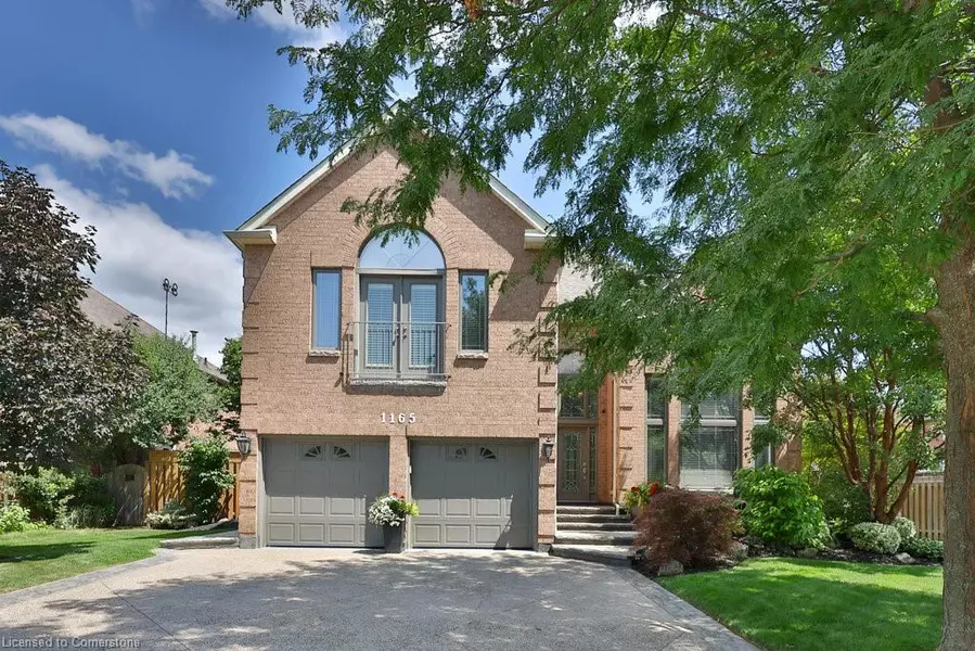 1165 Jeff Drive, Oakville, ON L6J 7N7