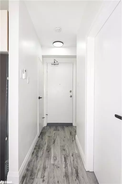 Hamilton, ON L8L 5E5,122 Victoria Avenue #6