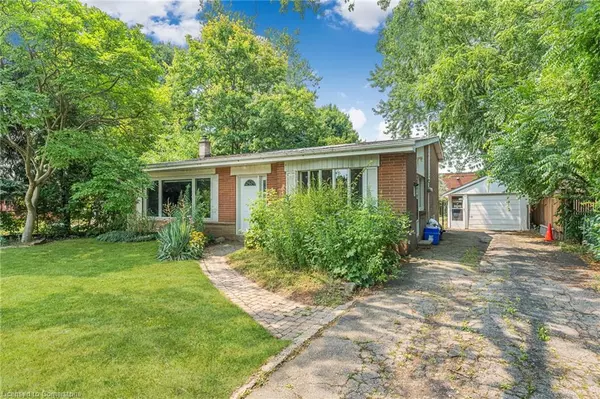 Oakville, ON L6K 2C5,611 Pinegrove Road