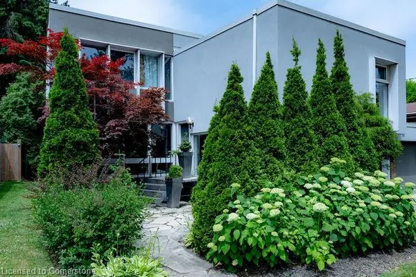 Hamilton, ON L8S 2S6,90 Winston Avenue